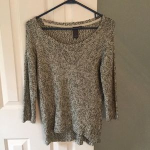 PRICE DROP Quinn Brand Hi-Lo sweater